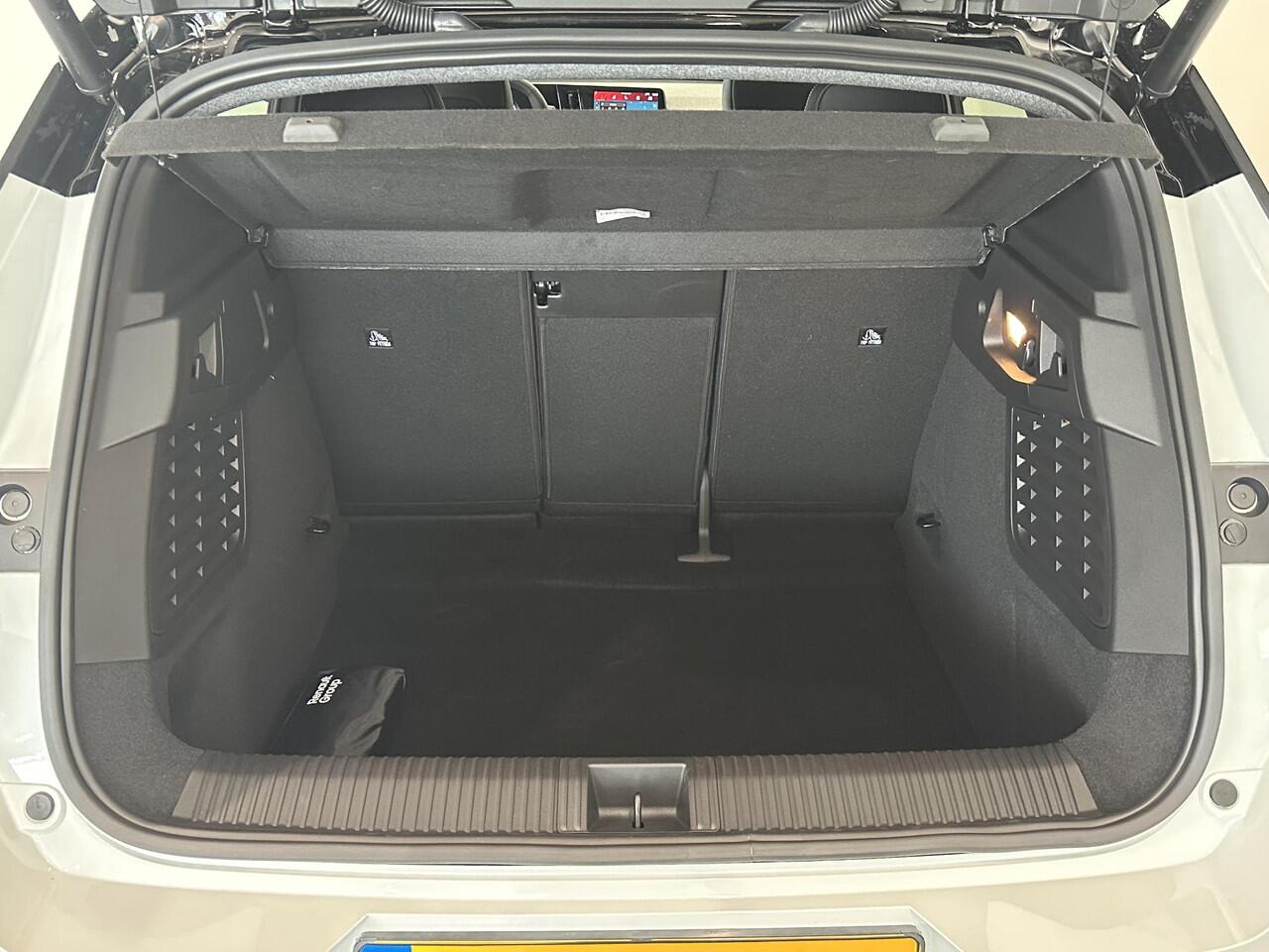 Renault SCENIC E-Tech EV87 220 Long Range Techno | Pack Comfort Premium | Pack Advanced Driving Assist & Augmented Vision