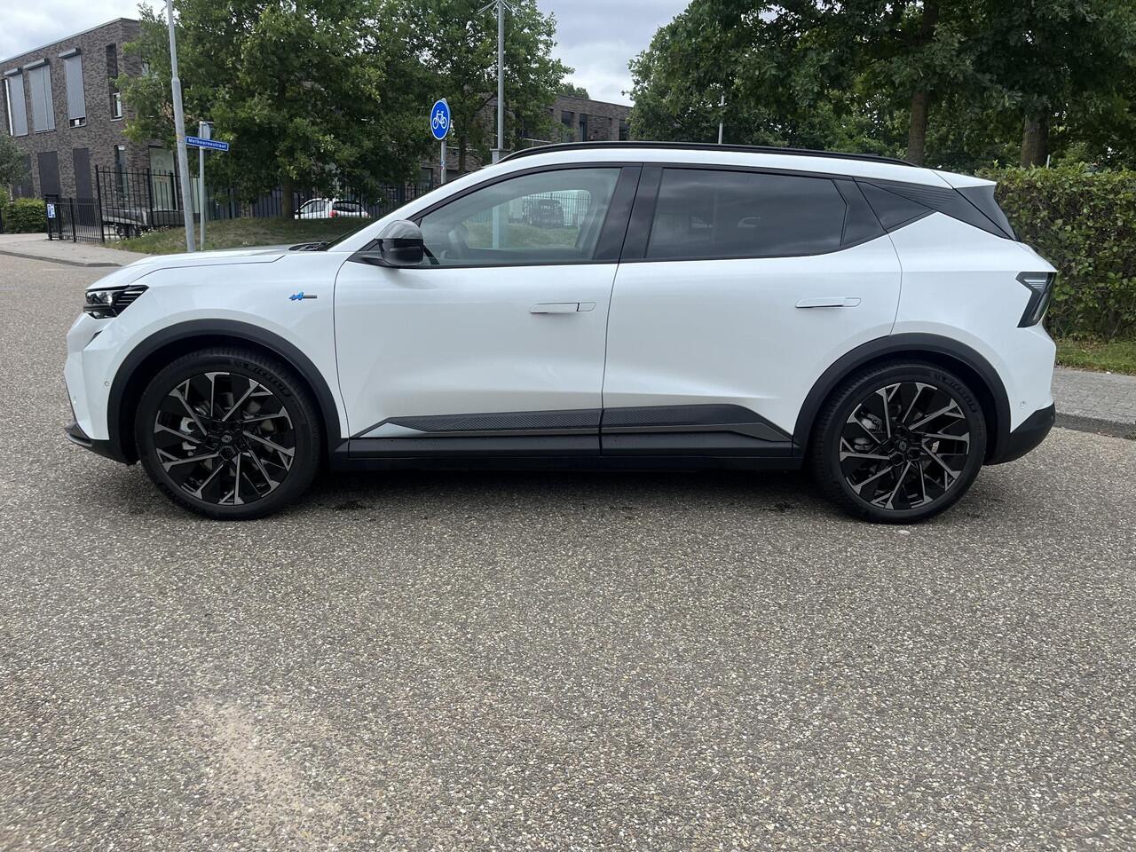 Renault SCENIC E-Tech EV87 long range esprit Alpine / PACK PREMIUM SOUND HARMAN KARDON