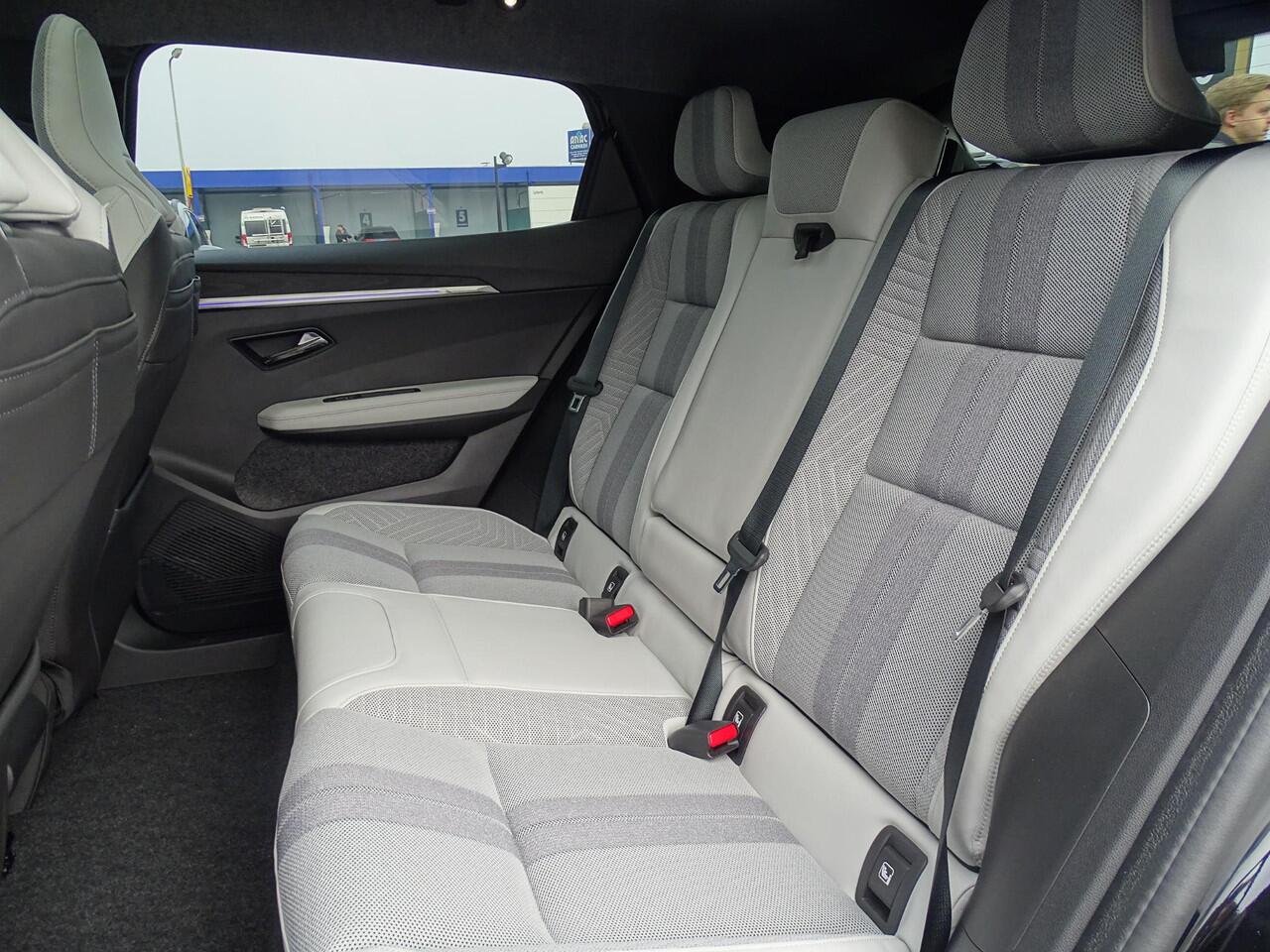 Renault SCENIC E-Tech EV87 long range iconic | PACK AUGMENTED VISION | SOLARBAY ELEKTROCHROMATISCH PANORAMISCH DAK | ADAPTIVE CRUISE |