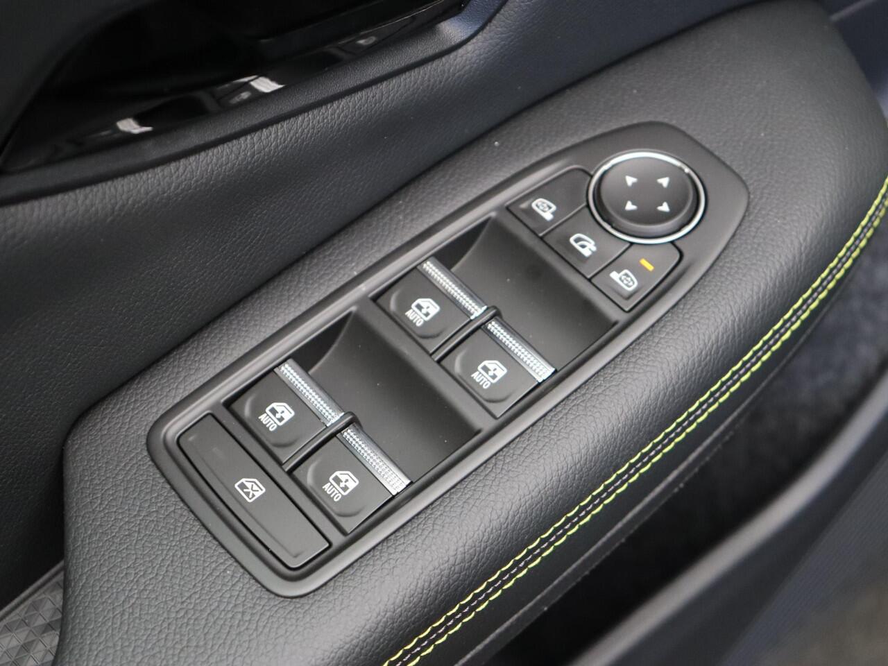 Renault SCENIC E-Tech EV87 long range techno | Active driver assist | Stoel- en stuurverwarming | Elektrische kofferklep | Blind spot warning |