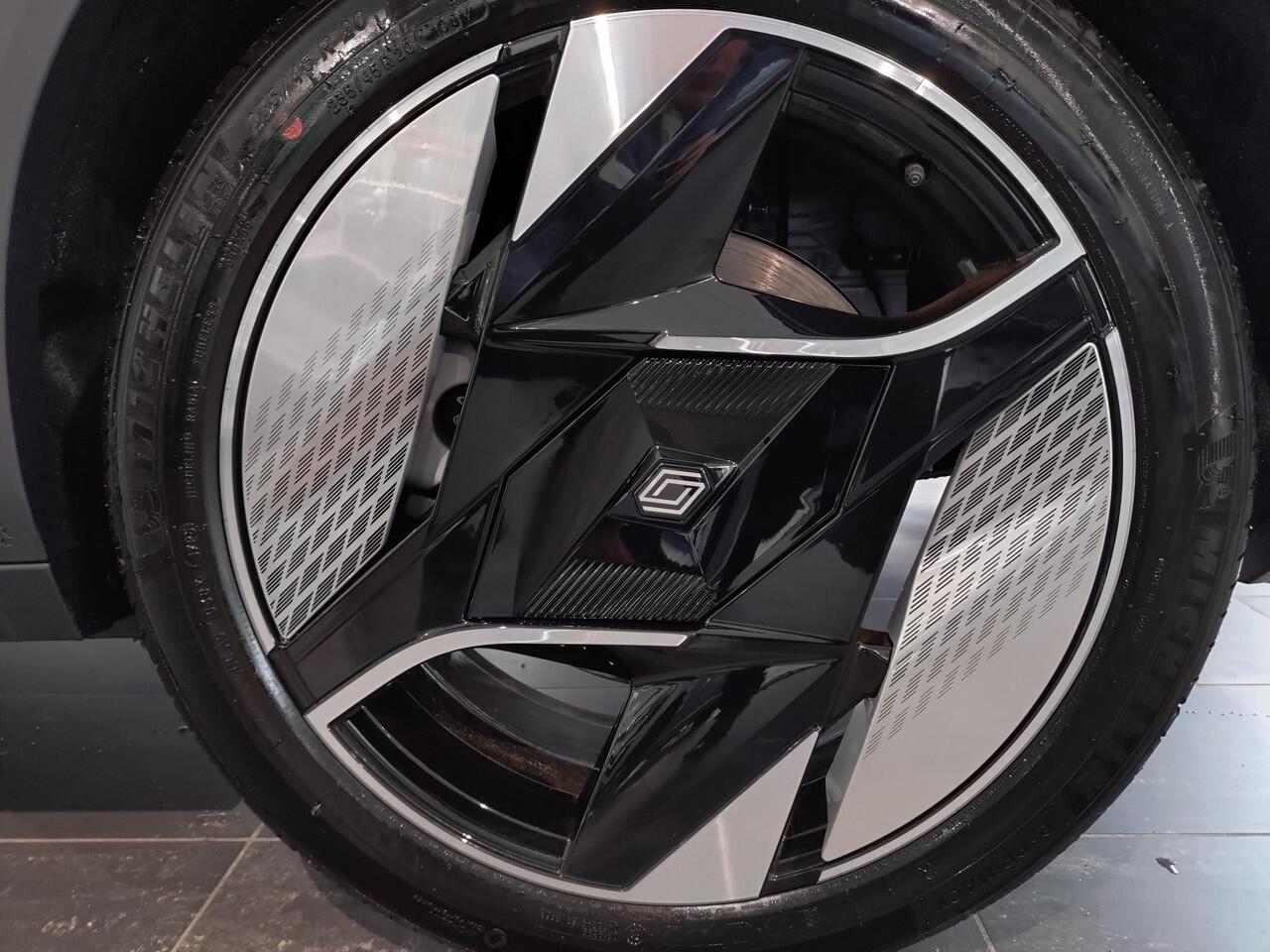 Renault SCENIC E-Tech EV87 long range iconic / VOORRAAD ACTIE /