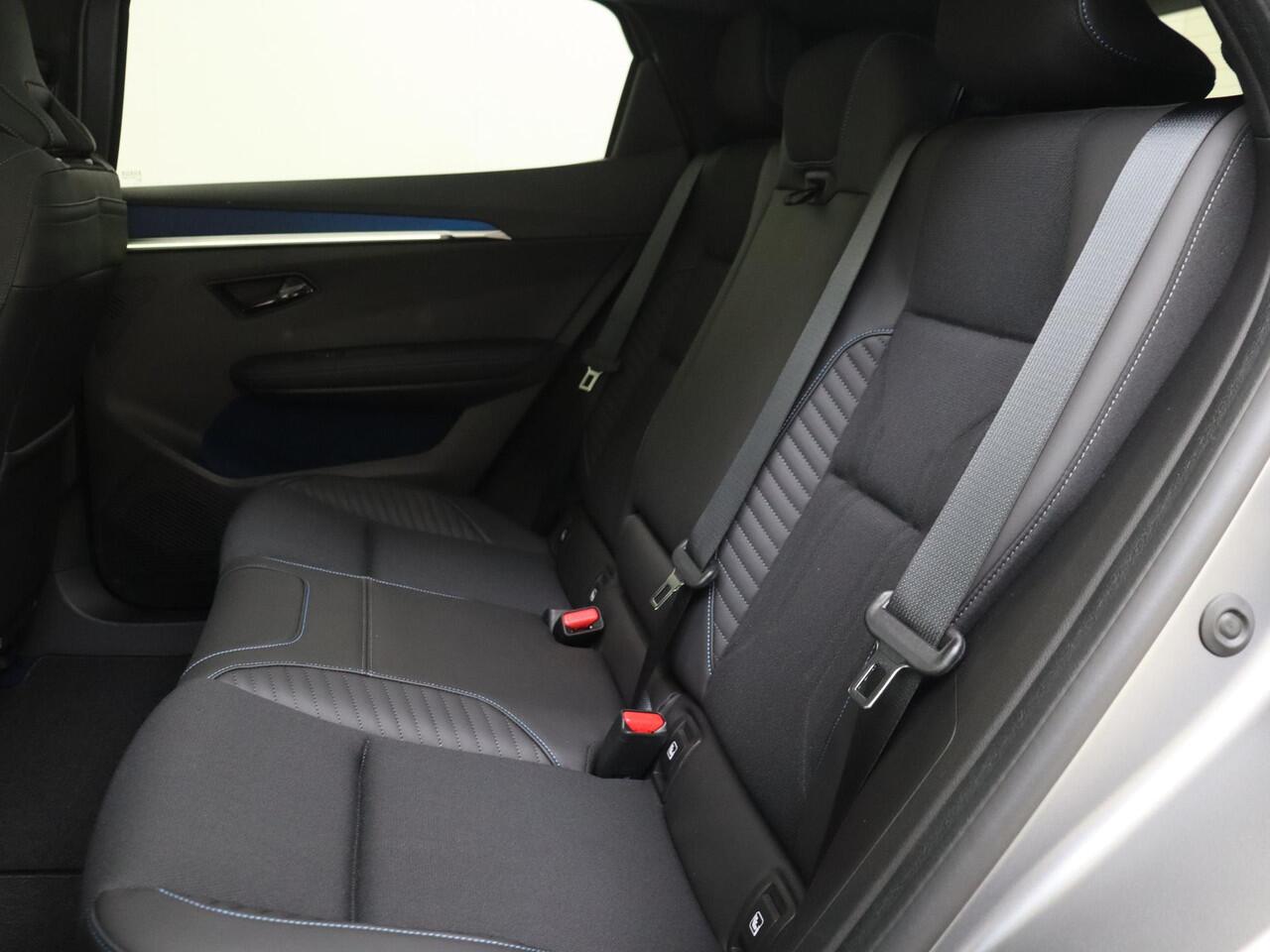 Renault SCENIC E-Tech EV87 long range esprit Alpine | Panoramadak | LM velgen | Matte lak | Harman Kardon