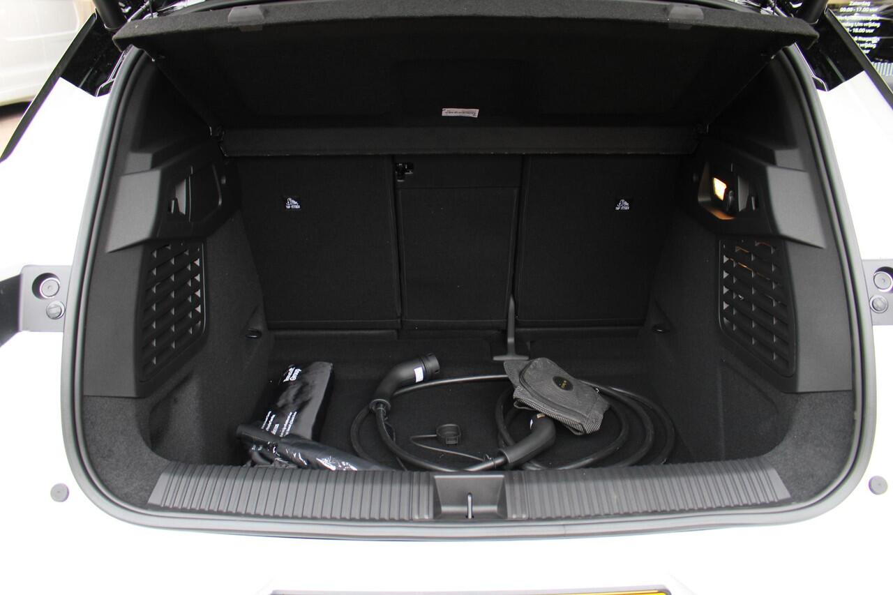 Renault SCENIC E-Tech EV87 long range esprit Alpine | DEMO 04-26 | Stoelverwarming en Stuurwielverwarming | Dodehoek detectie | Automaat | 360 Graden Camera | Demo 01-26 Leverbaar