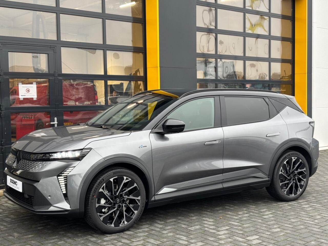 Renault SCENIC Esprit Alpine 220 pk Long Range Pack lightensound Pack advanced driving assist en augmented Vision