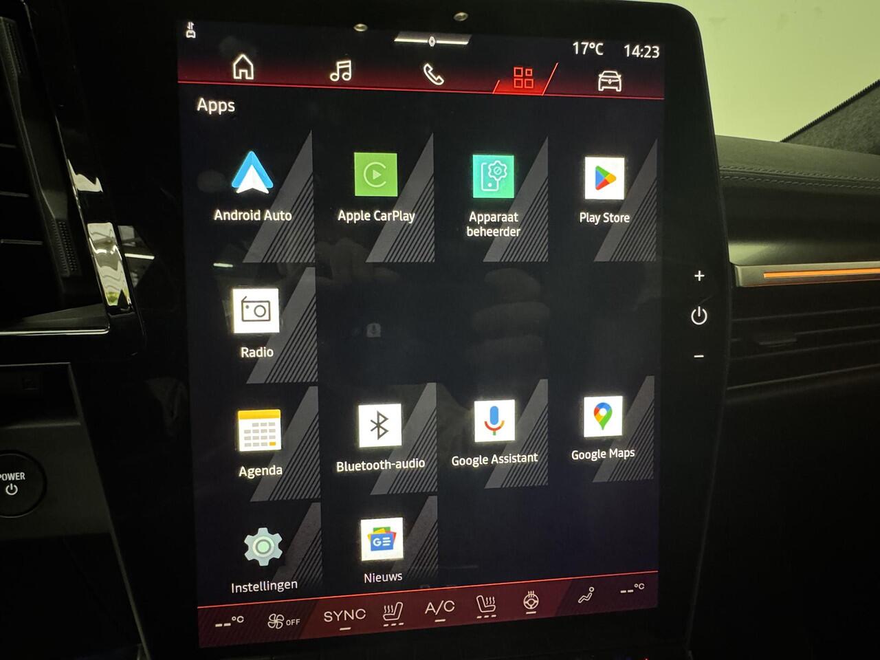 Renault SCENIC E-Tech EV87 Long Range Esprit Alpine | Demo 04-26 leverbaar | Navigatie | 360° Camera | Adaptive Cruise Control | Stoel + Stuurverwarming | Warmtepomp |