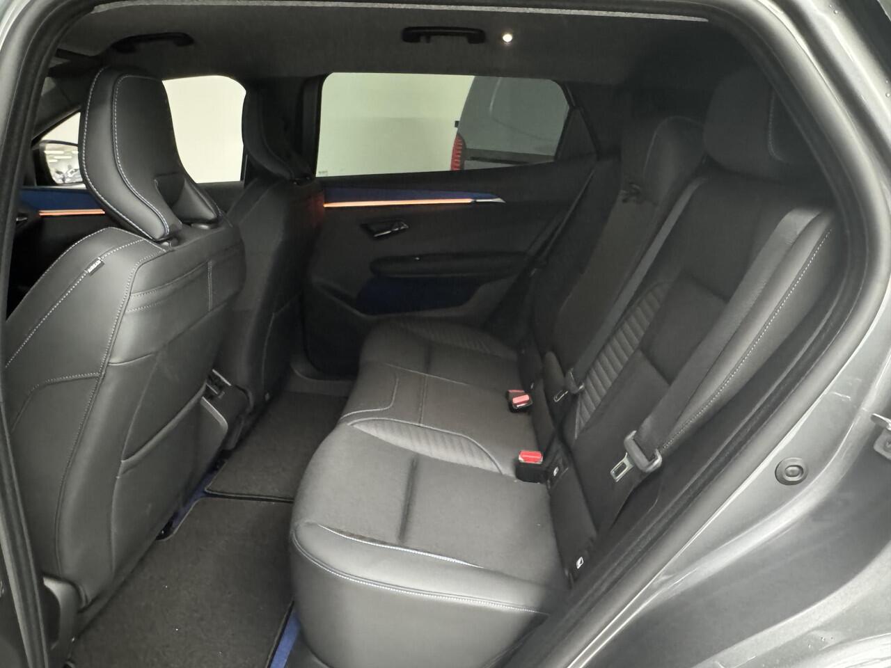 Renault SCENIC E-Tech EV87 Long Range Esprit Alpine | Demo 04-26 leverbaar | Navigatie | 360° Camera | Adaptive Cruise Control | Stoel + Stuurverwarming | Warmtepomp |