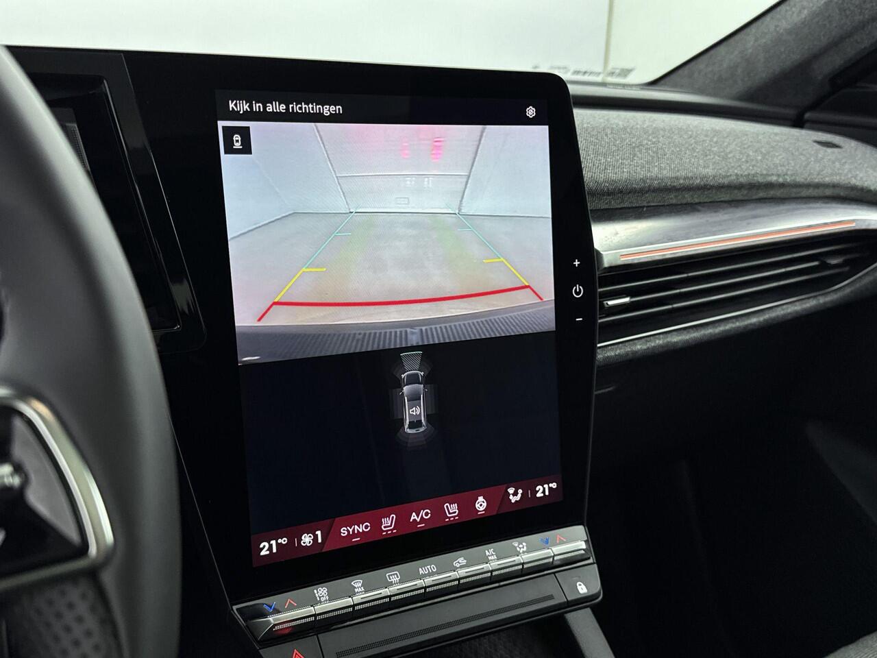 Renault SCENIC E-Tech EV60 Comfort Range Techno 170PK | Pack Advanced Driving Assist & Augmented Vision | Pack Light & Sound | Apple CarPlay/Android Auto | Draadloze Oplader | Elektrische Achterklep | Elektrisch Verstelbare Bestuurdersstoel met Massagefunctie | Full LED