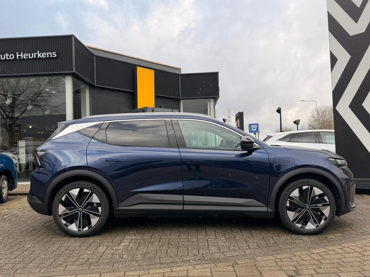 Renault SCENIC E-Tech Techno 220 pk Long Range MY25 l Meer dan ¤ 4.500 voorraadvoordeel! l Gratis 5 jaar fabrieksgarantie!