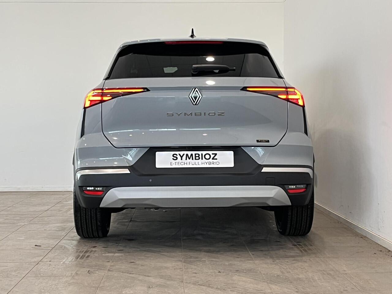 Renault Symbioz 1.6 E-Tech Full Hybrid 145 Iconic | Harman Kardon | Van: ¤ 43.029,- nu rijklaar voor: ¤ 38.779,-