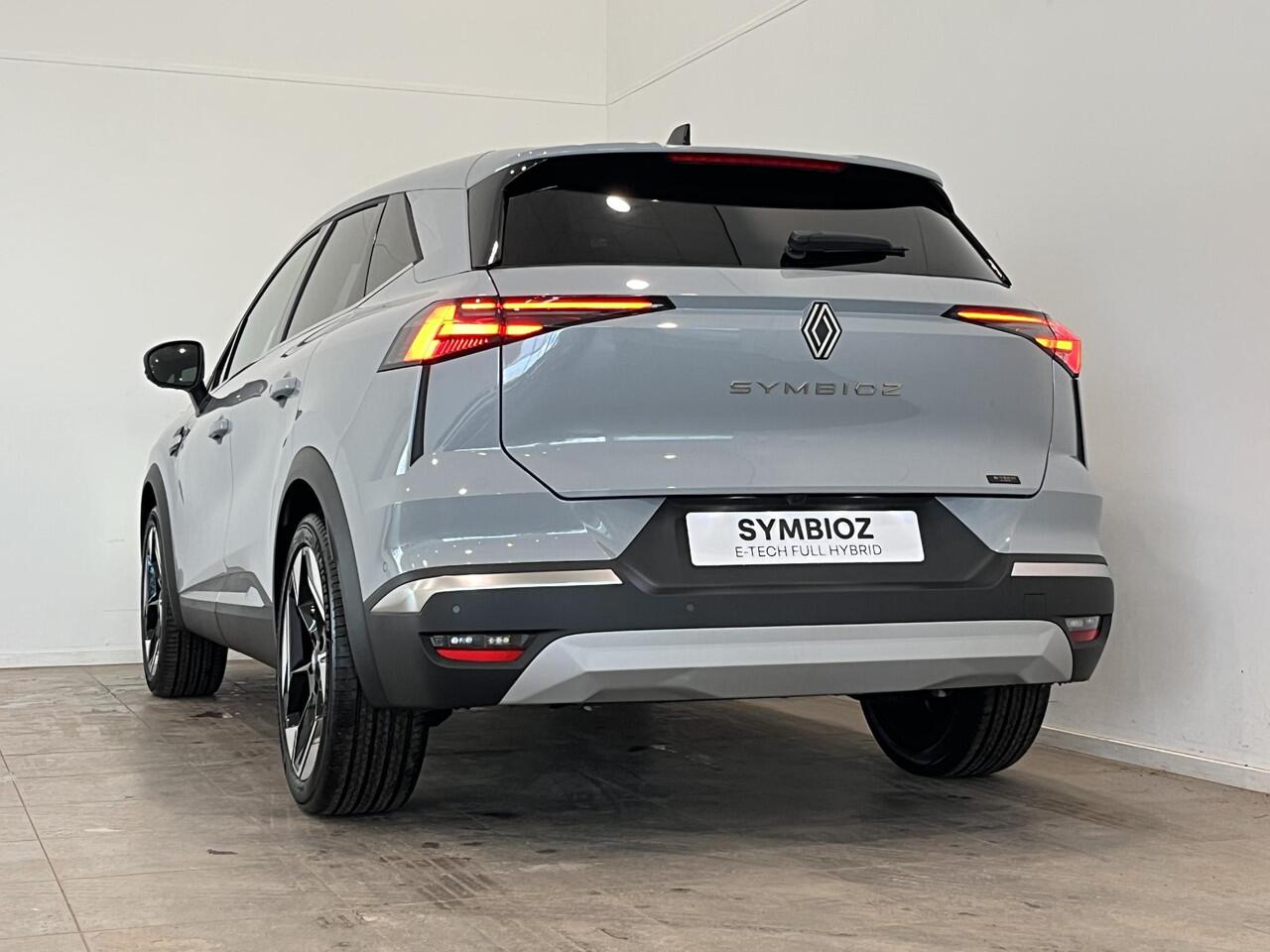 Renault Symbioz 1.6 E-Tech Full Hybrid 145 Iconic | Harman Kardon | Van: ¤ 43.029,- nu rijklaar voor: ¤ 38.779,-