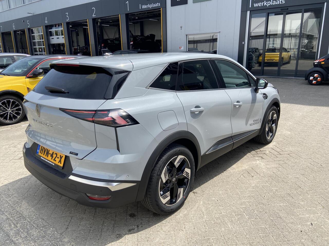 Renault Symbioz 1.8 E-Tech full hybrid 160 Tecno / PACK DRIVING & COMFORT / Demo zuidoost / vraag naar beschikbaarheid