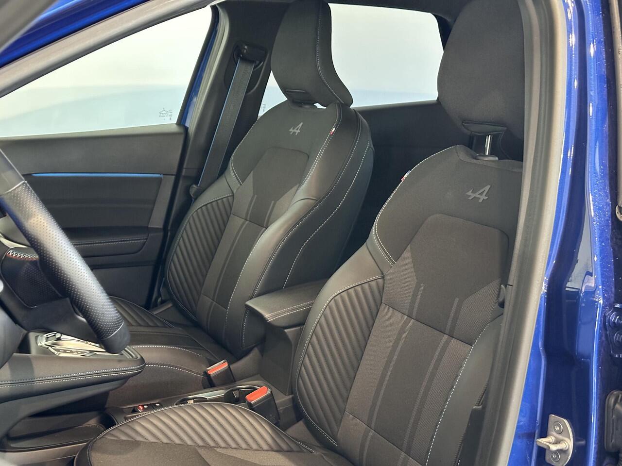 Renault Symbioz 1.6 E-Tech full hybrid 145 esprit Alpine | ADAPTIVE CRUISECONTROL | ACHTERUITRIJCAMERA | STOEL-/STUURVERWARMING | ELEKTRISCHE STOELBEDIENING