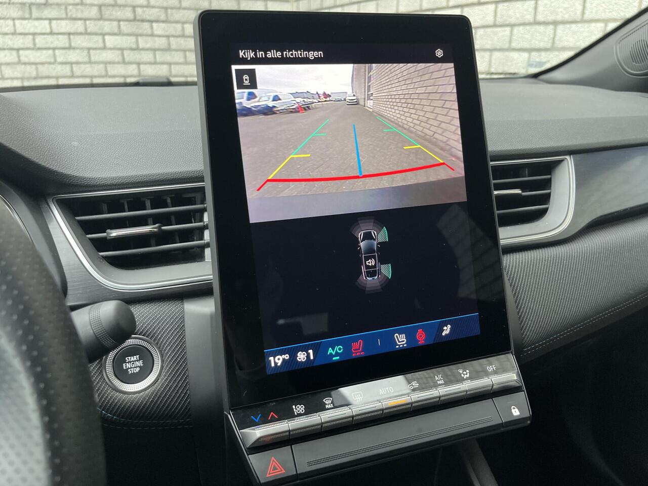 Renault Symbioz 1.6 E-Tech full hybrid 145 Esprit Alpine | Adaptive Cruise Control | Stoel & Stuurverwarming | Elektrisch Verstelbare Stoelen | Achteruitrijcamera |