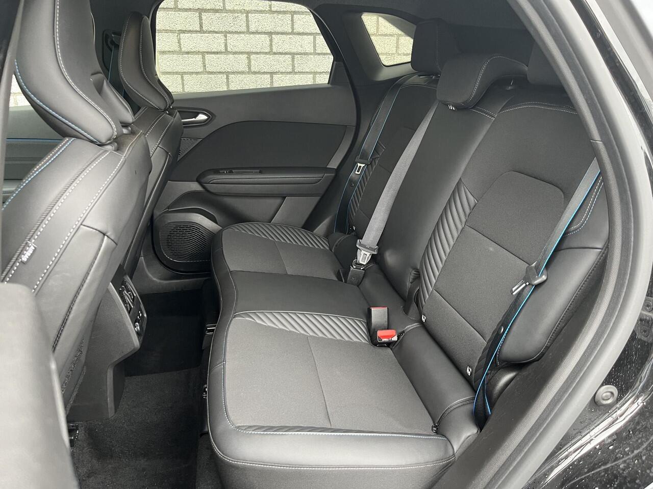 Renault Symbioz 1.6 E-Tech full hybrid 145 Esprit Alpine | Adaptive Cruise Control | Stoel & Stuurverwarming | Elektrisch Verstelbare Stoelen | Achteruitrijcamera |