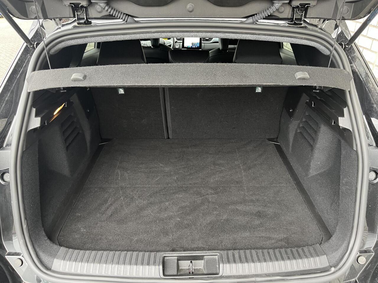 Renault Symbioz 1.6 E-Tech full hybrid 145 Esprit Alpine | Adaptive Cruise Control | Stoel & Stuurverwarming | Elektrisch Verstelbare Stoelen | Achteruitrijcamera |