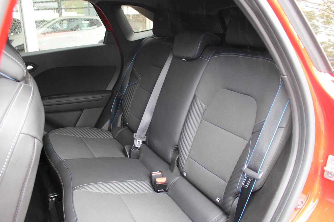 Renault Symbioz 1.6 E-Tech full hybrid 145 esprit Alpine | Stoelverwarming + Stuurwielverwarming | Achterruitrij Camera | Parkeersensoren | Adaptieve Cruise Control