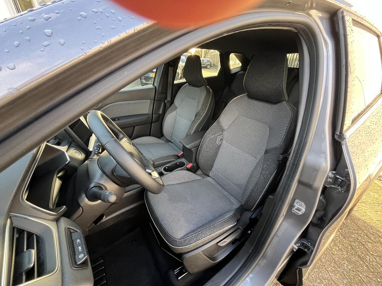 Renault Symbioz 1.6 E-Tech full hybrid 145 techno / CAMERA / NAVIGATIE GROOT SCHERM GOOGLE BUILD IN / ADAPTIEVE CRUIS CONTROL / APPLE CARPLAY / ANDROID AUTO / LICHTMETALEN VELGEN