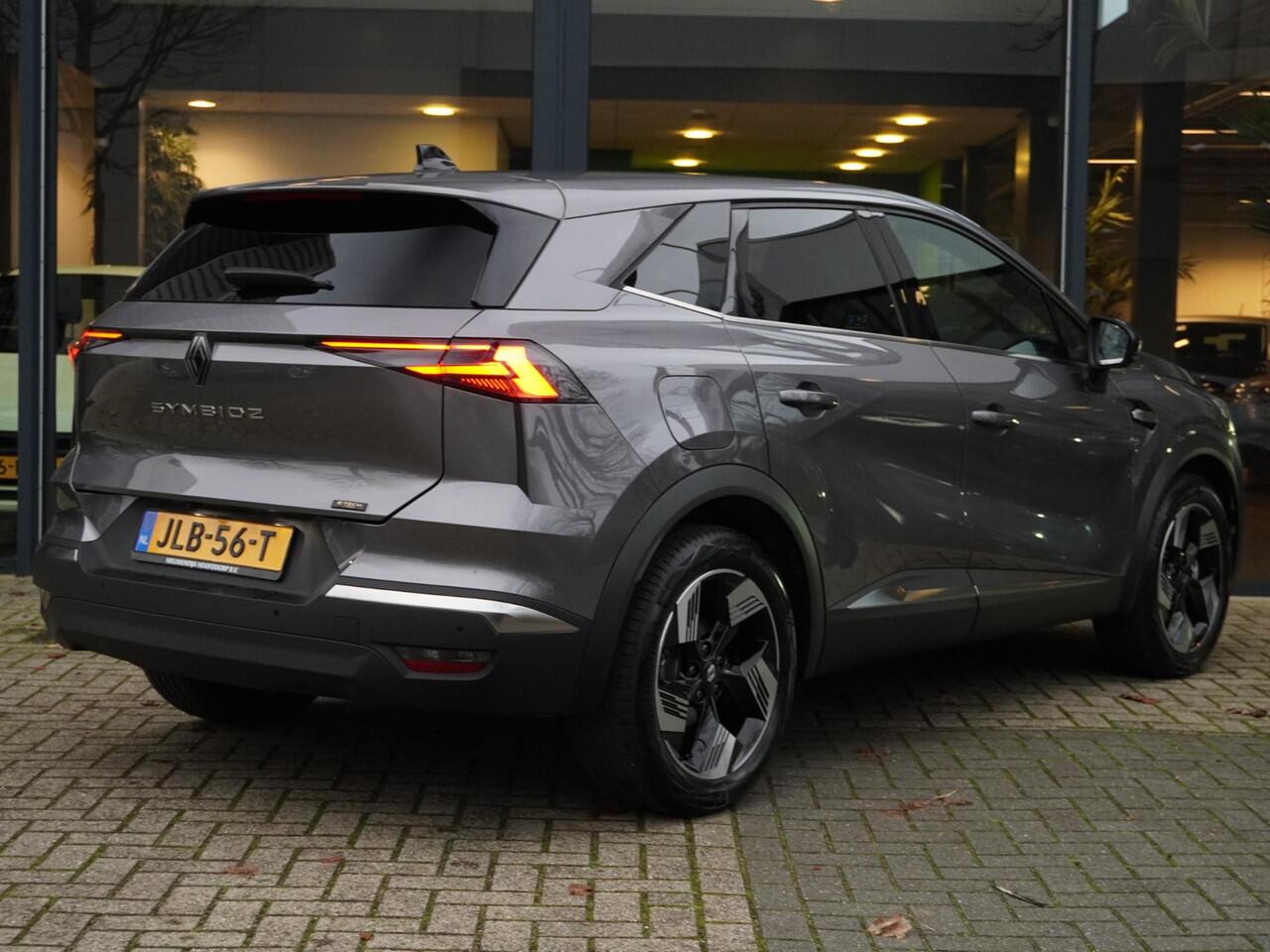 Renault Symbioz 1.6 E-Tech Full Hybrid 145 Techno AUTOMAAT / 6.000KM!! / 10,4'' NAVI / 10,25'' DASHBOARD / PACK WINTER / PDC 360 / PRIVACY GLASS / DAB / APPLE CARPLAY / ANDROID AUTO / 18'' LMV