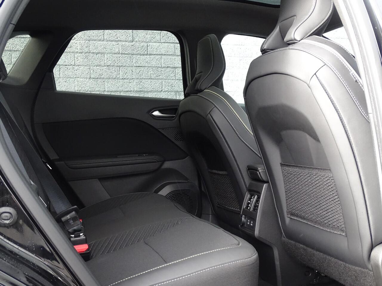 Renault Symbioz 1.8 E-Tech full hybrid 160 iconic | PACK LIGHT & SOUND | HARMAN KARDON | SOLARBAY | DEMO 02-26 Leverbaar