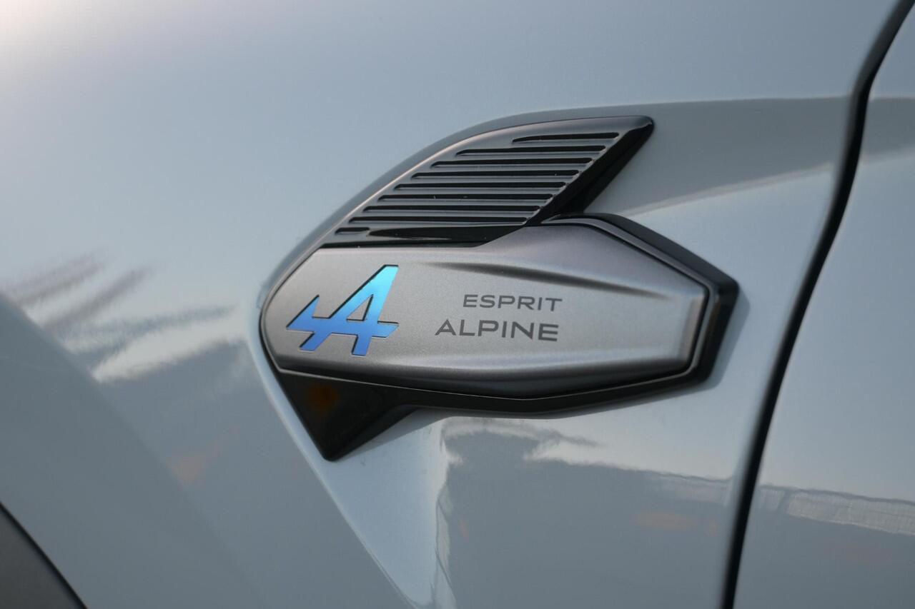 Renault Symbioz E-Tech full hybrid 145 esprit Alpine | AUTOMAAT | STUUR/STOELVERWARMING | CAMERA | NAVI | ADAPT. CRUISE CONTROL | APPLECARPLAY/ANDROIDAUTO | CLIMATE CONTROL | PDC | LMV