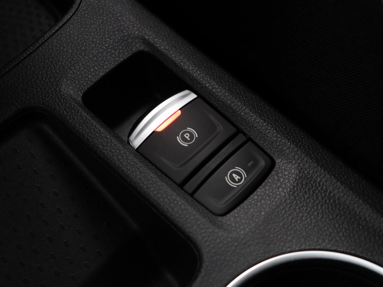 Renault Symbioz E-Tech full hybrid 145pk esprit Alpine | 19" LMV | Stuurverwarming | Adaptive cruise control | Apple carplay |