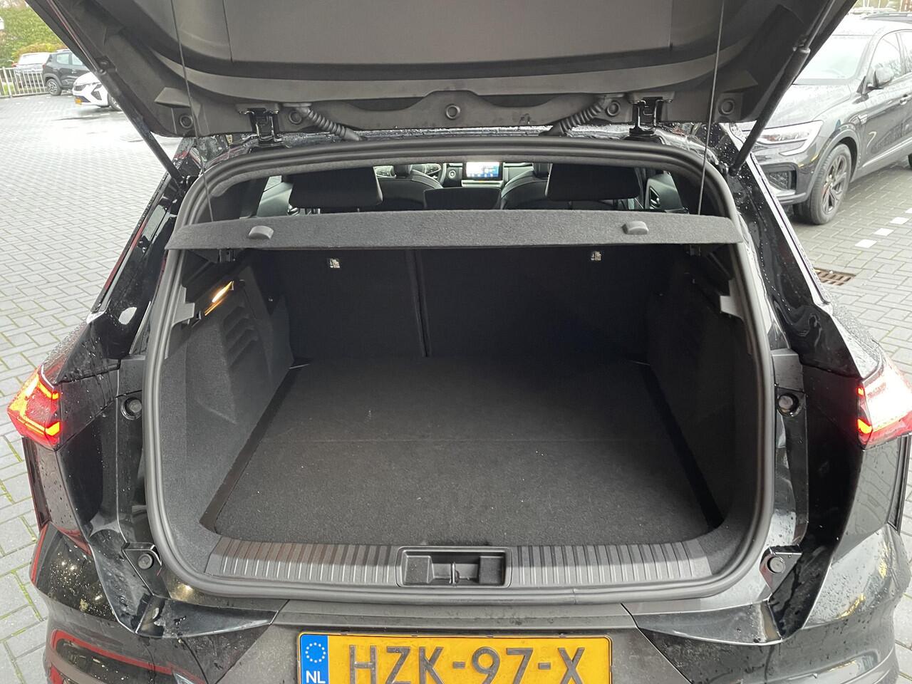 Renault Symbioz 1.6 E-Tech full hybrid 145 esprit Alpine / PACK LIGHT & SOUND / ALL SEASON BANDEN / STUURWIEL VERWARMING / ADAPTIVE CRUISE CONTROLE / 5 jaar of 100.000 km GARANTIE