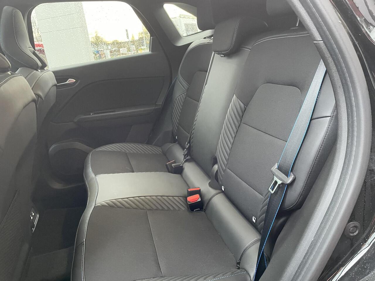 Renault Symbioz 1.6 E-Tech full hybrid 145 esprit Alpine / PACK LIGHT & SOUND / ALL SEASON BANDEN / STUURWIEL VERWARMING / ADAPTIVE CRUISE CONTROLE / 5 jaar of 100.000 km GARANTIE