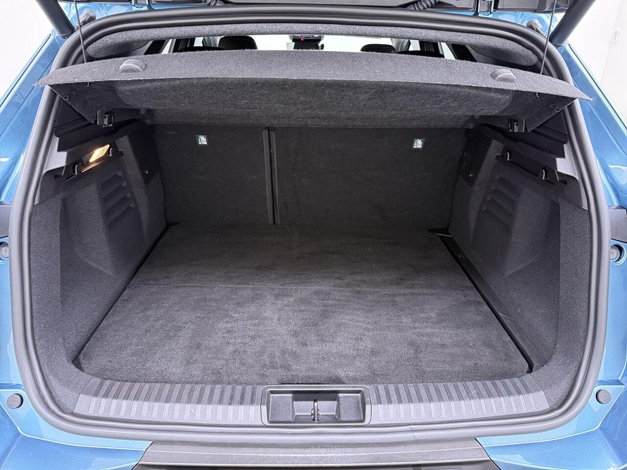 Renault Symbioz 1.6 E-Tech full hybrid 145 iconic 10.000KM!!| ADAPTIVE CRUISE| ELEK. STOELEN| ELEK. ACHTERKLEP| STOEL + STUURVERWARMING| CAMERA'S RONDOM| FABRIEKSGARANTIE RENAULT|