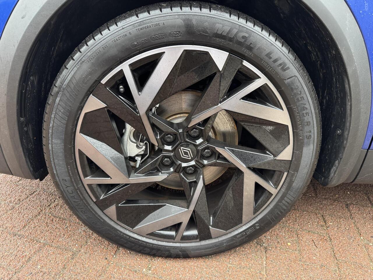 Renault Symbioz 1.6 E-Tech 145 esprit Alpine+Pack Winter!!