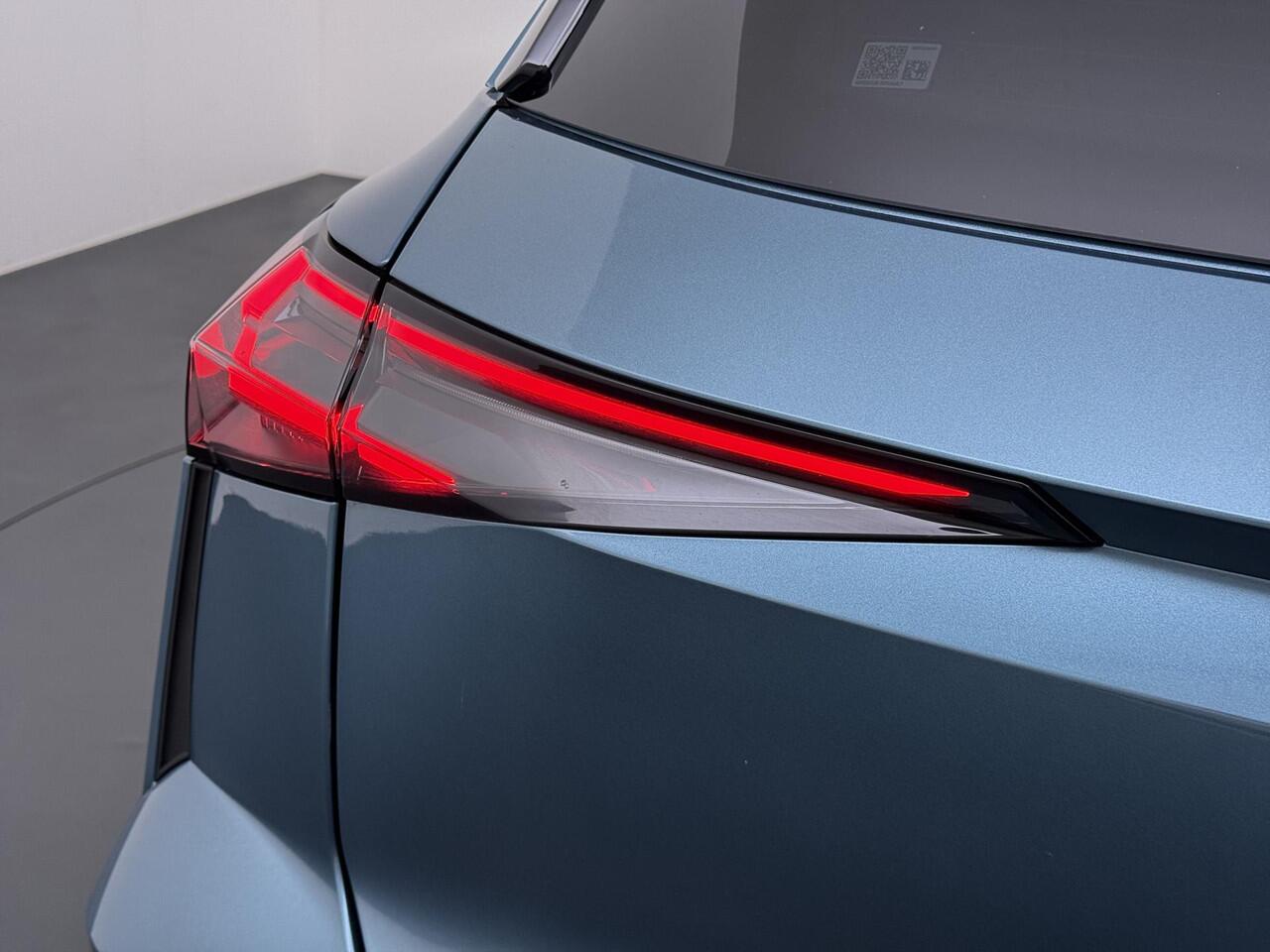 Renault Symbioz 1.6 E-Tech full hybrid 145 iconic 13.000KM!!| ADAPTIVE CRUISE| ELEK. STOELEN| ELEK. ACHTERKLEP| STOEL + STUURVERWARMING| CAMERA'S RONDOM| FABRIEKSGARANTIE RENAULT|