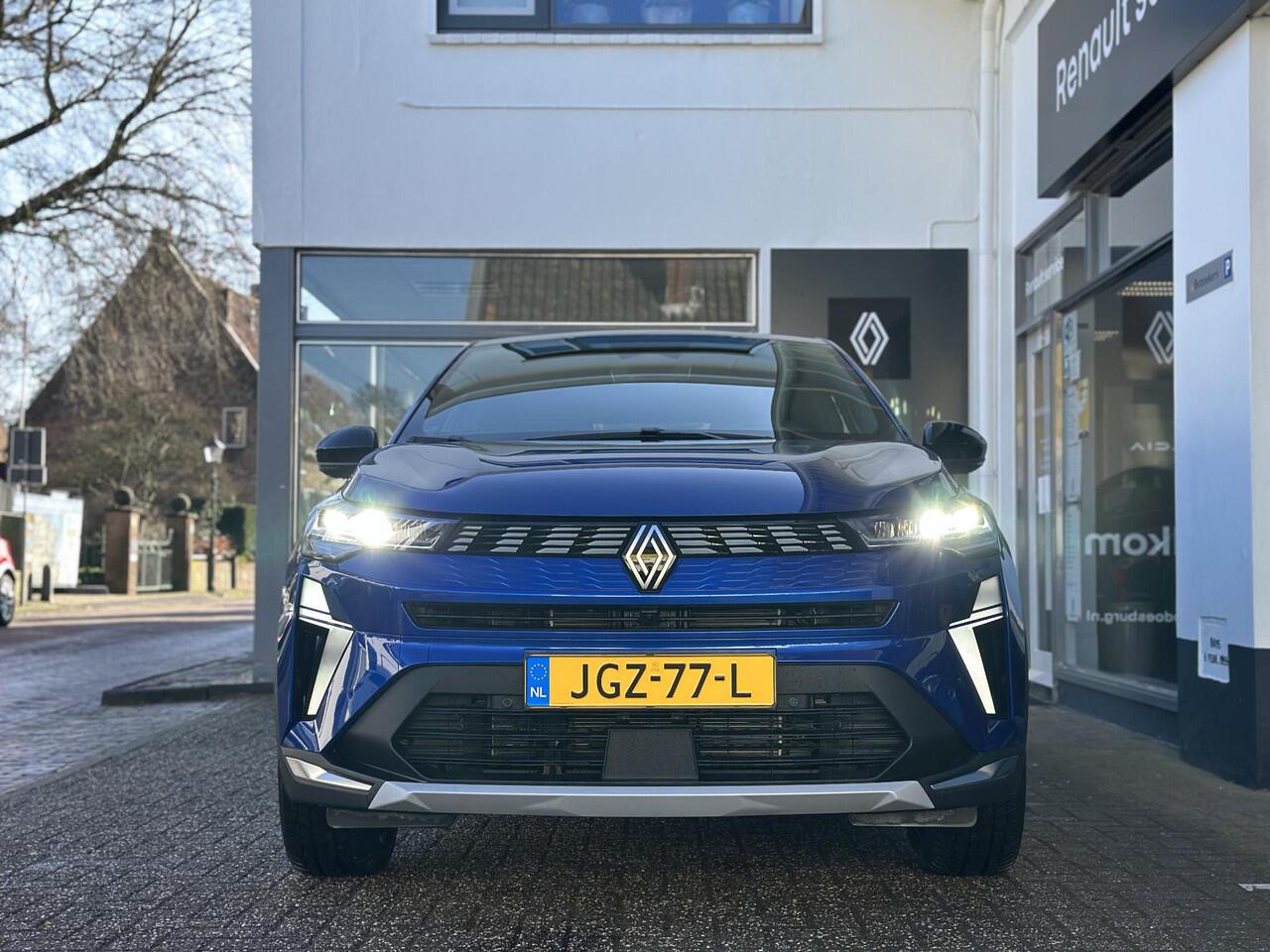 Renault Symbioz 1.8 E-Tech full hybrid 160 iconic | Nieuwe auto! | Nederlandse auto | Pack Light & Sound | elektrische bedienbare achterklep | Verwarmde voorstoelen + stuurwiel | 360* camera | Rijklaarprijs! | Winter en zomer banden |