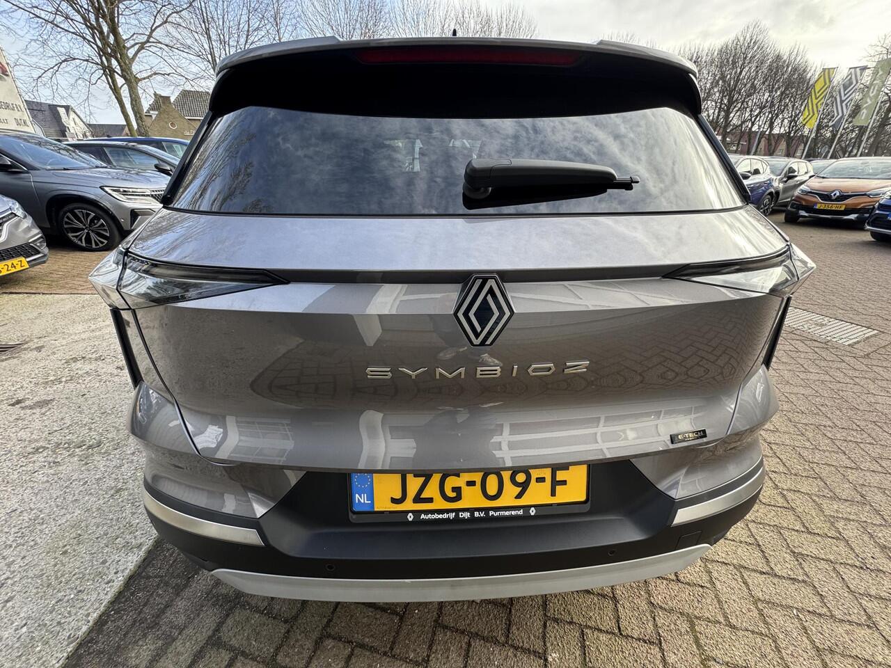 Renault Symbioz 1.6 E-Tech full hybrid 145 iconic