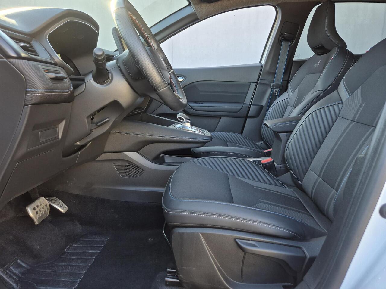 Renault Symbioz 1.6 E-Tech full hybrid 145 esprit Alpine / Fabrieksgarantie tot 04-2027 / Adaptief cruise control / Apple Carplay Android Auto / Achteruitrijcamera / Stuurverwarming / Keyless Entry/Start / Draadloze telefoon lader / Climate control / Parkeersensoren voor