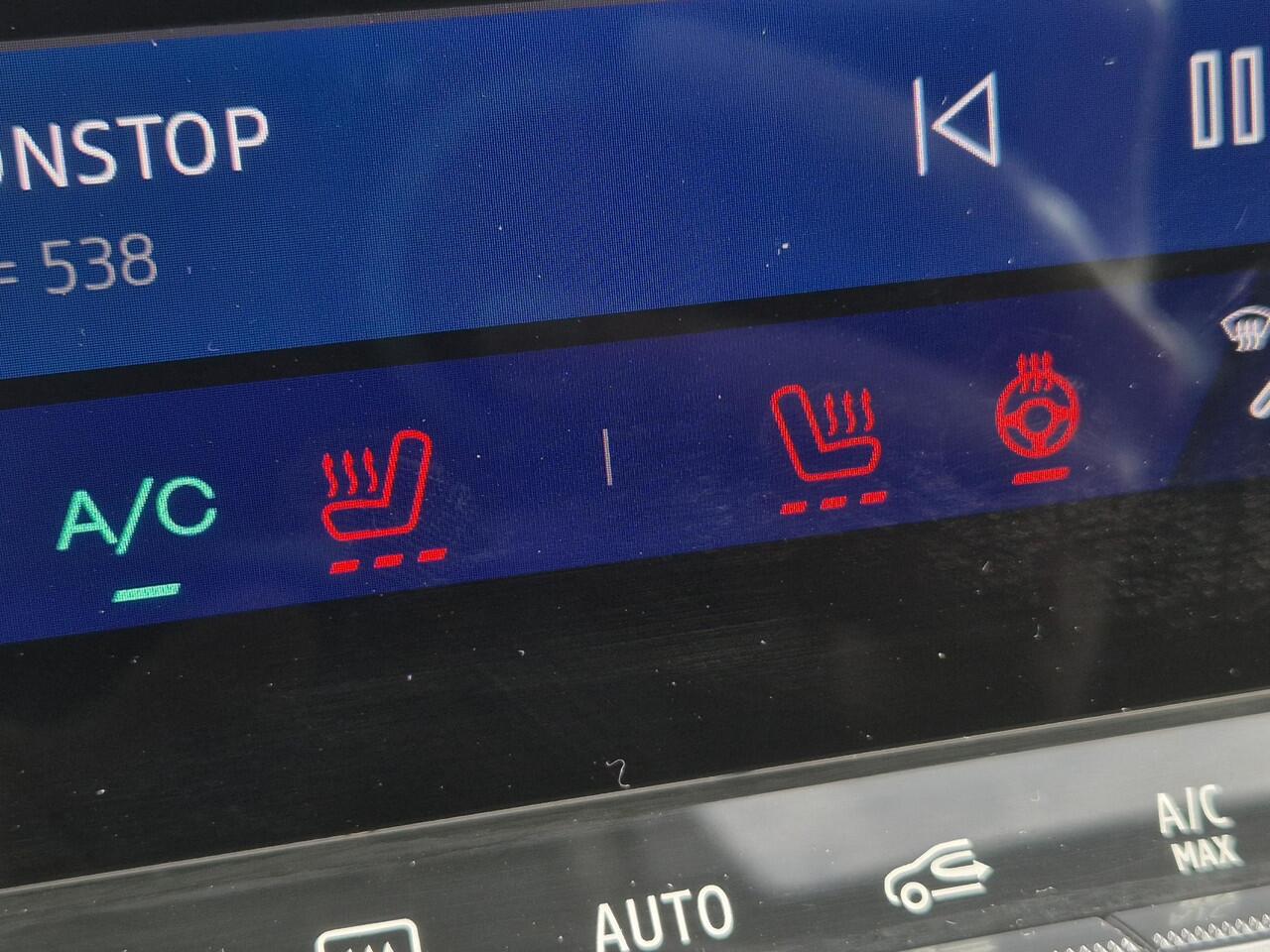Renault Symbioz 1.6 E-Tech full hybrid 145 iconic Automaat / All season banden / Elektrische achterklep / Rondomzicht camera / Apple Carplay Andoid Auto / Stuur- & Stoelverwarming / Draadloze telefoon lader / Adaptief cruise control / Climate control /