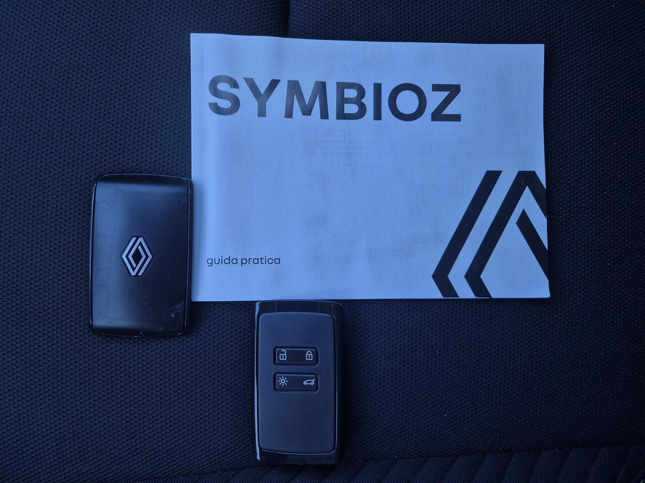 Renault Symbioz 1.6 E-Tech full hybrid 145 iconic / Fabrieksgarantie tot 05-2027 / All Season Banden / Elektrische Verstelbare Stoelen / Stoel & Stuurverwarming/ 360 Graden Camera / Adaptief Cruise Control / Elektrische Achterklep /