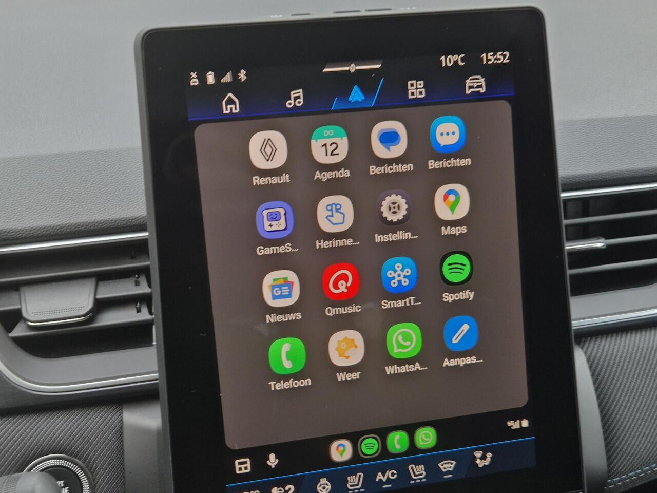 Renault Symbioz 1.6 E-Tech full hybrid 145 esprit Alpine Automaat / Panoramadak / Fabrieksgarantie tot 05-2027 / Elektr. Stoelen / Stoel & Stuurwiel Verwarming / Adaptieve Cruise Control / 360 Camera / Navigatie / Apple Carplay & Android Auto / Elektrisch bedienbare ach