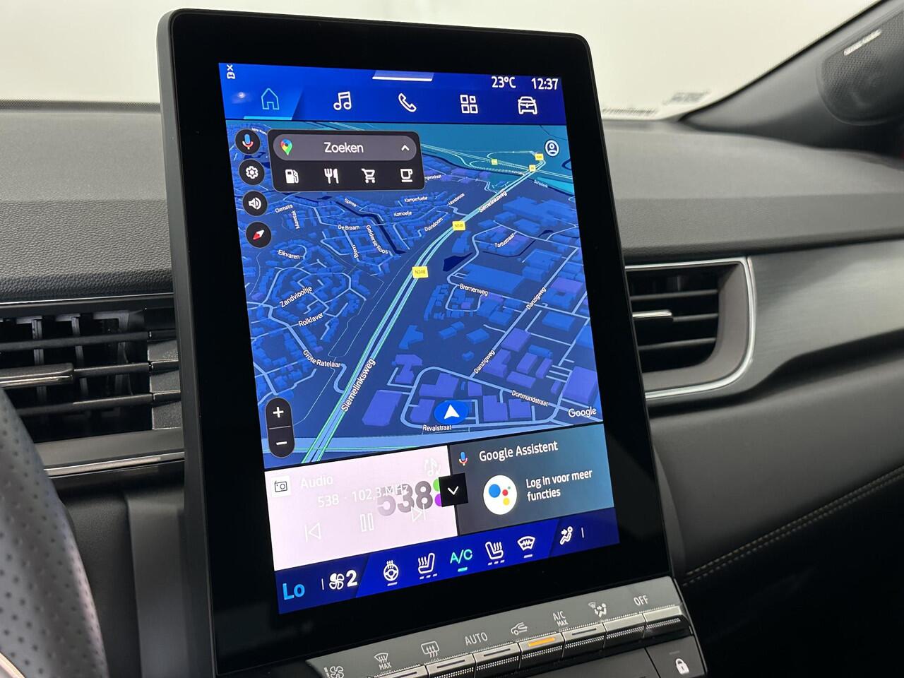 Renault Symbioz 1.8 E-Tech Full Hybrid 160 Iconic | Pack Light & Sound | Van: ¤ 43.638,- nu rijklaar voor: ¤ 41.638,-