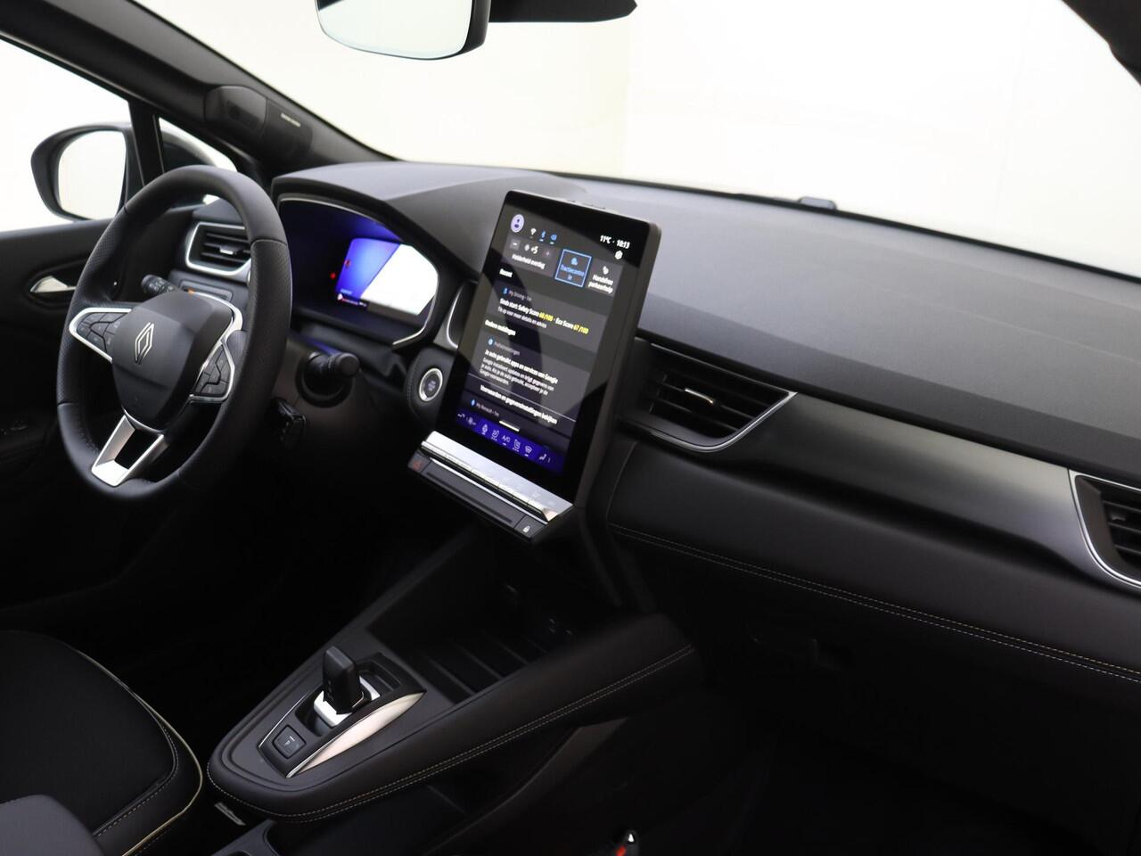 Renault Symbioz 1.8 E-Tech full hybrid 160 iconic | Stoelverwarming | 360 graden camera | Panorama dak