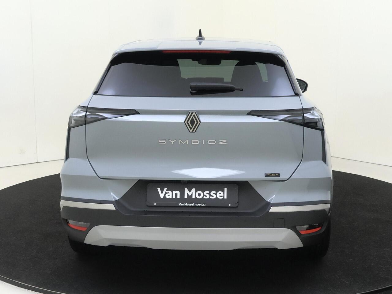 Renault Symbioz 1.8 E-Tech full hybrid 160 iconic | Stoelverwarming | 360 graden camera | Panorama dak