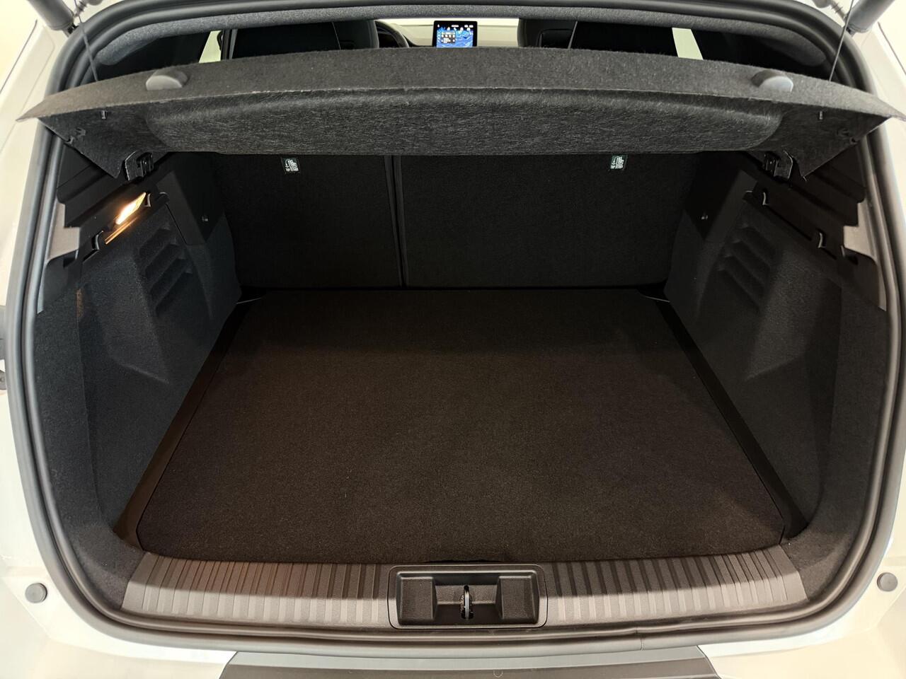 Renault Symbioz 1.8 E-Tech Full Hybrid 160 Esprit Alpine | Pack Light & Sound | Pack Driving & Comfort Premium | Van: ¤ 44.741,- nu rijklaar voor: ¤ 42.741,-