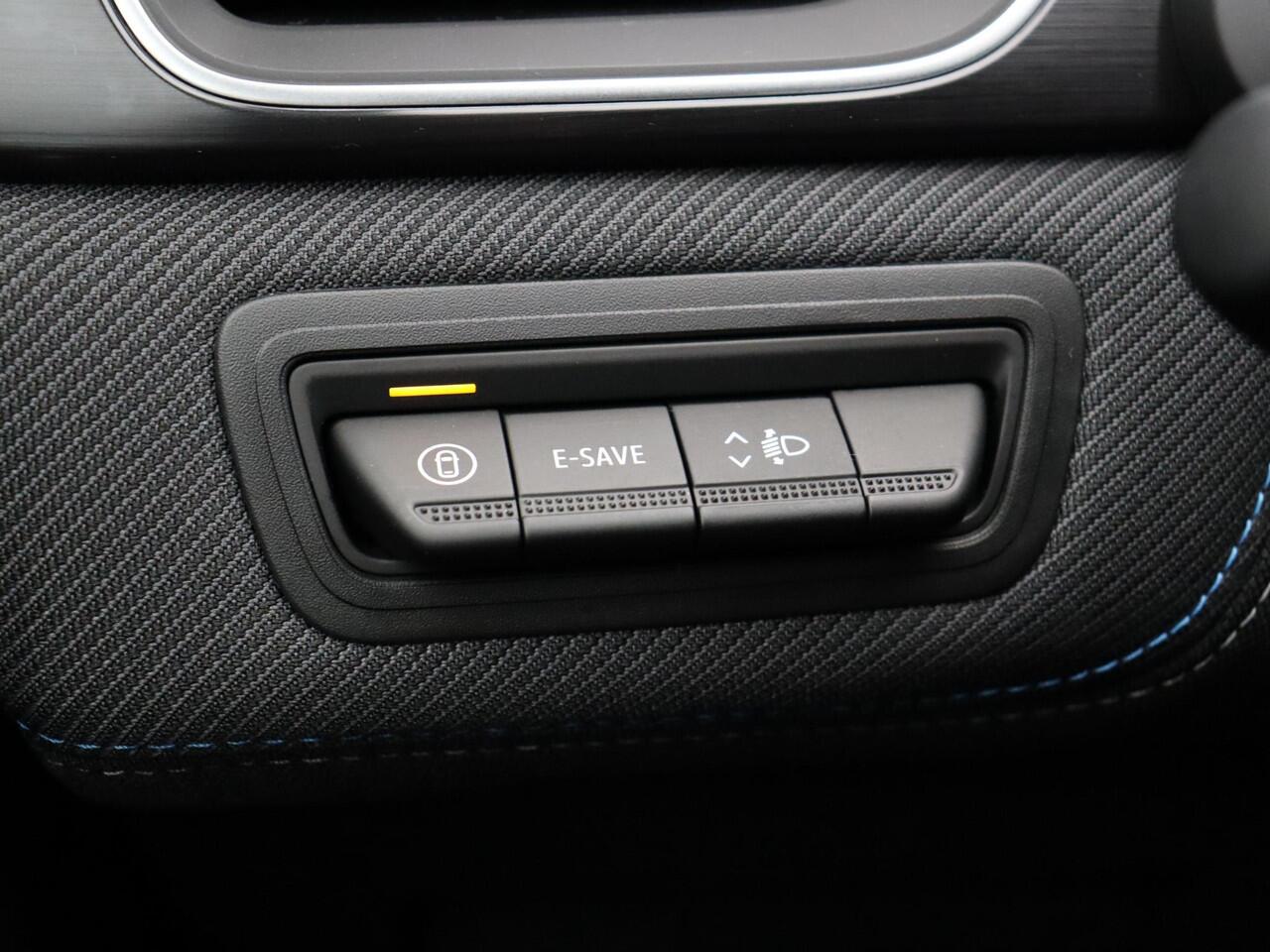 Renault Symbioz E-Tech full hybrid 160pk esprit Alpine | Vijf jaar garantie | 19" lichtmetalen velgen | Stuurwielverwarming | Adaptieve cruise control |