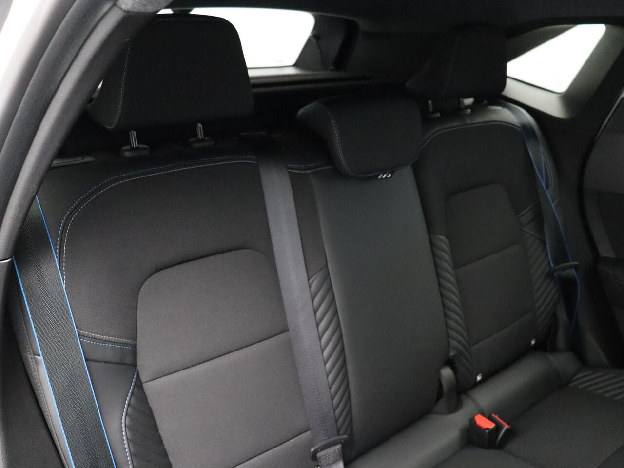 Renault Symbioz E-Tech full hybrid 160pk esprit Alpine | Vijf jaar garantie | 19" lichtmetalen velgen | Stuurwielverwarming | Adaptieve cruise control |