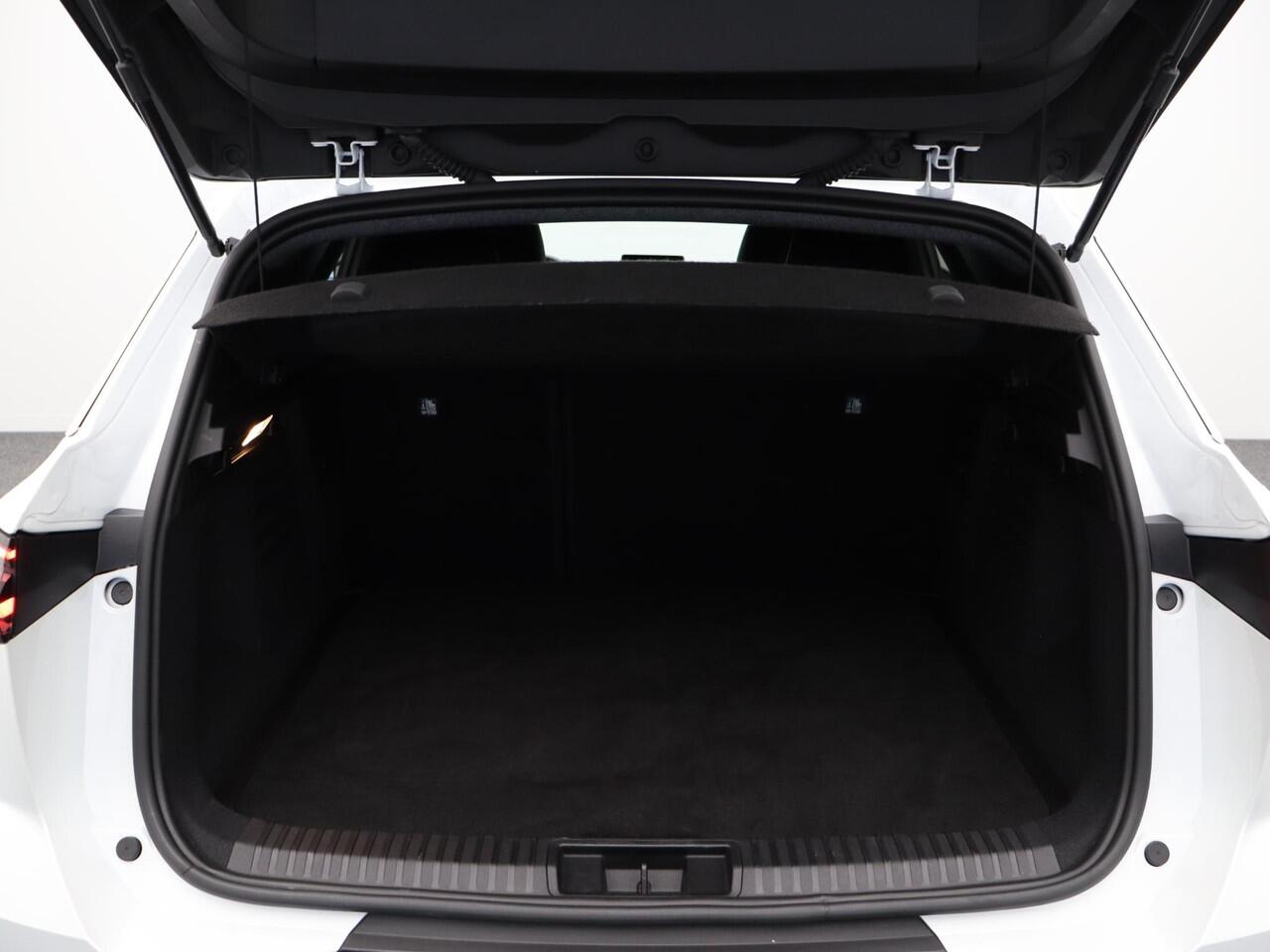 Renault Symbioz E-Tech full hybrid 160pk esprit Alpine | Vijf jaar garantie | 19" lichtmetalen velgen | Stuurwielverwarming | Adaptieve cruise control |