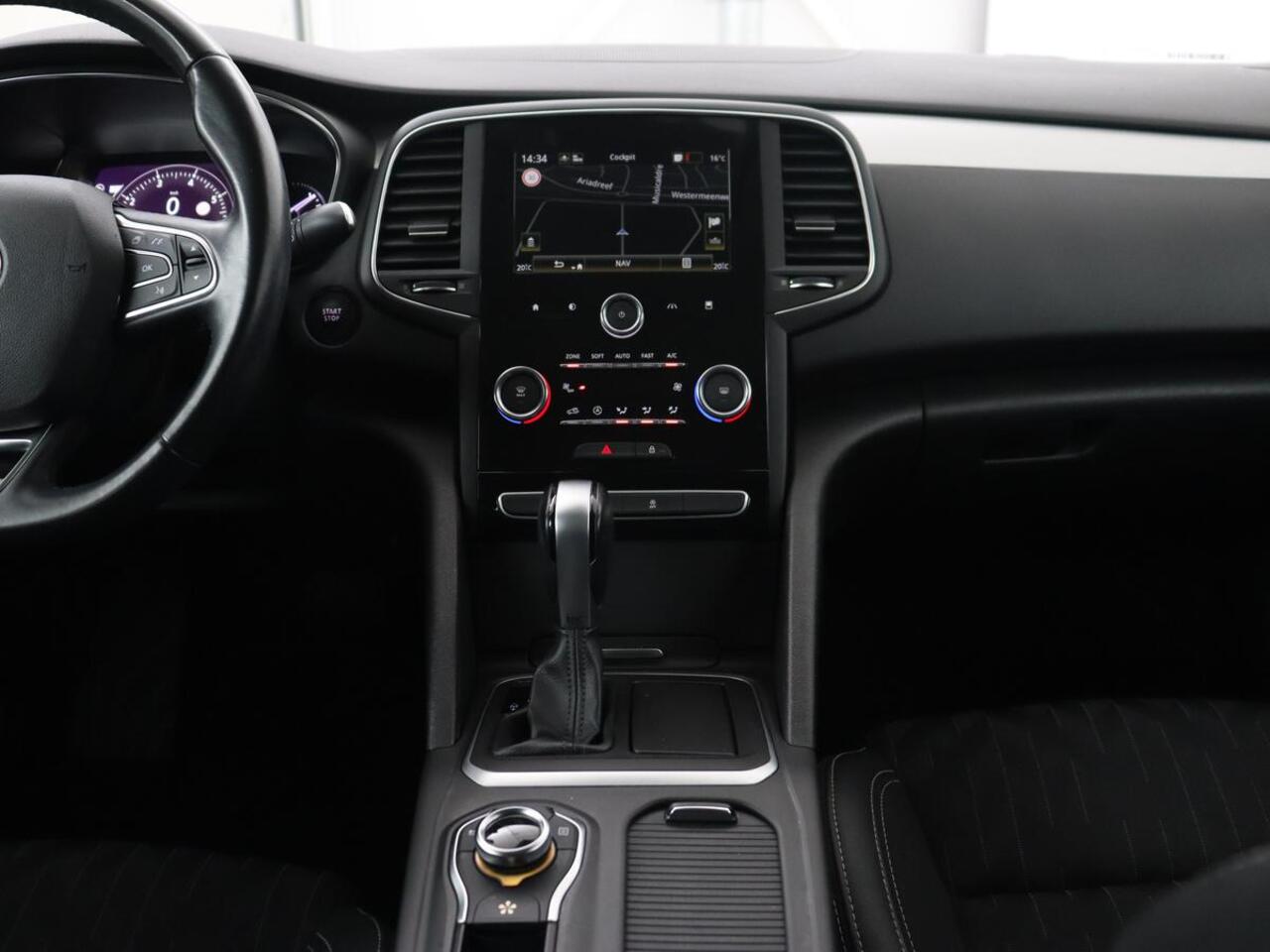 Renault TALISMAN 1.3 TCe Limited | 87.200km NAP | Carplay | Half leder | Navigatie | Parkeerhulp | Keyless | Climate control | DAB | Cruise control