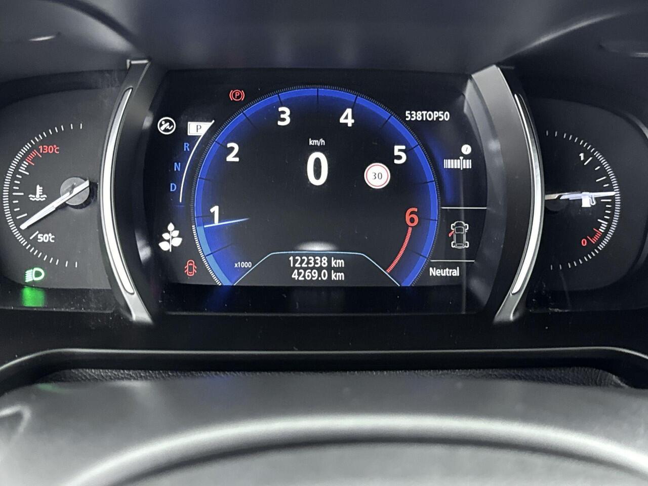 Renault TALISMAN Estate 1.8 TCe Intens 225PK | Trekhaak | Head-Up Display | Stoelmassage | Adaptieve Cruise Control | BOSE Audio | Volleder Interieur