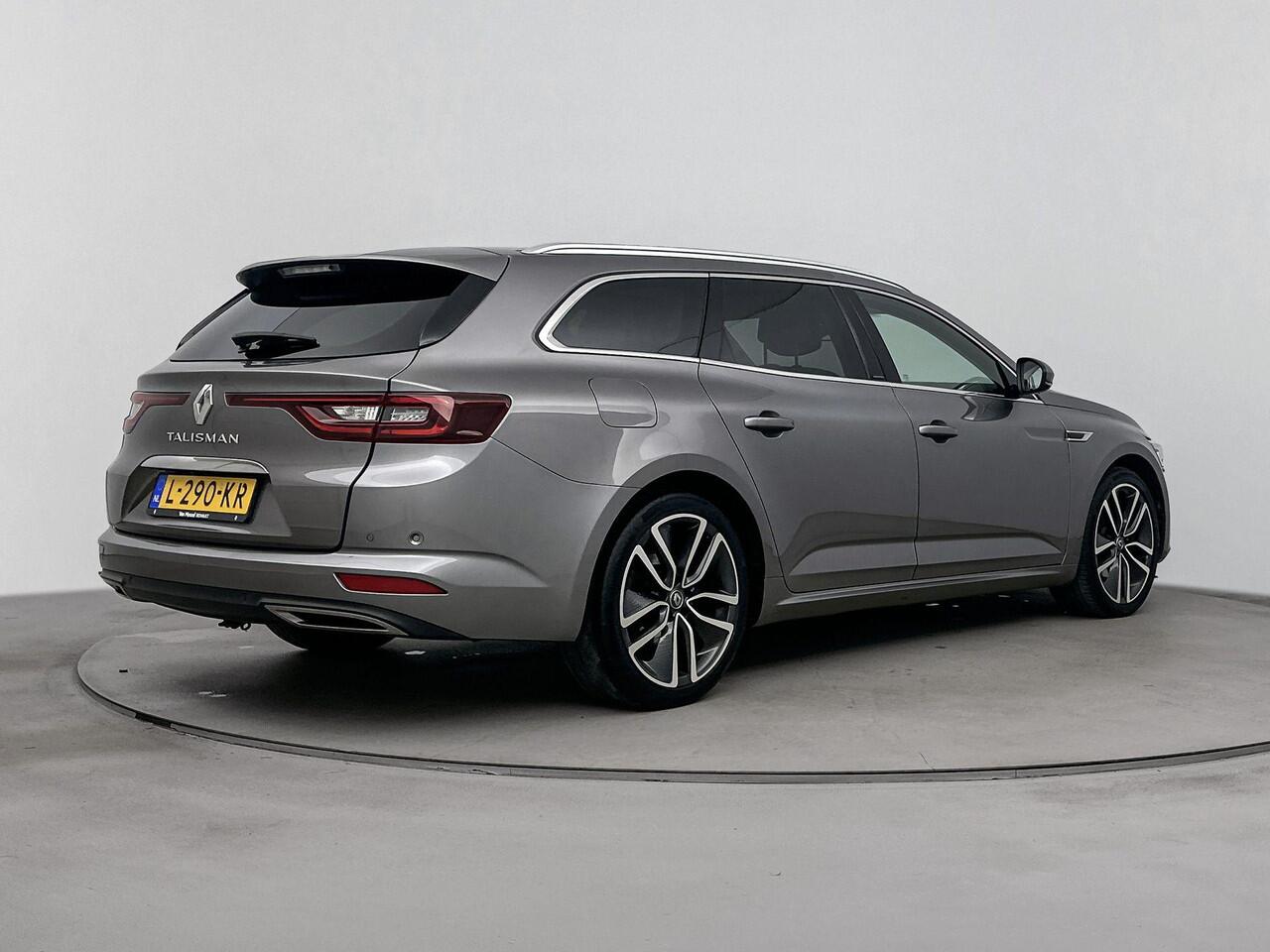 Renault TALISMAN Estate 1.8 TCe Intens 225PK | Trekhaak | Head-Up Display | Stoelmassage | Adaptieve Cruise Control | BOSE Audio | Volleder Interieur