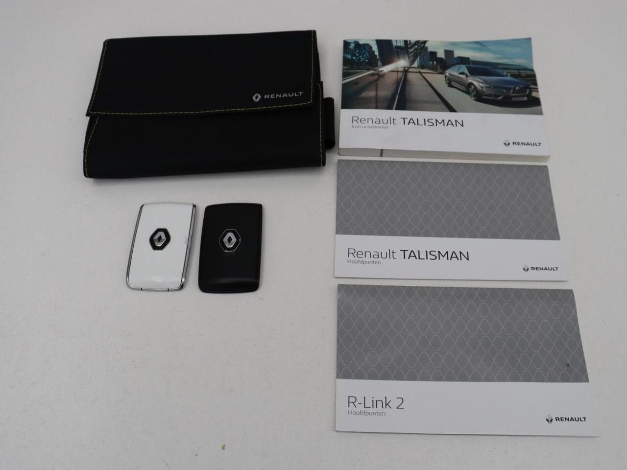 Renault TALISMAN 1.3 TCe Limited | Massage | Carplay | Navigatie | Keyless | Parkeerhulp | Half leder | Cruise control | Bluetooth | DAB | Climate control