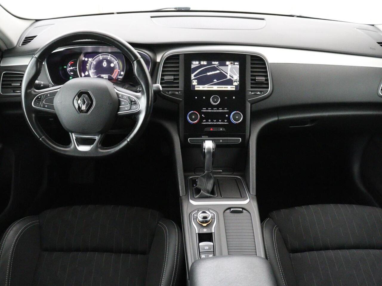 Renault TALISMAN 1.3 TCe Limited | Massage | Carplay | Navigatie | Keyless | Parkeerhulp | Half leder | Cruise control | Bluetooth | DAB | Climate control