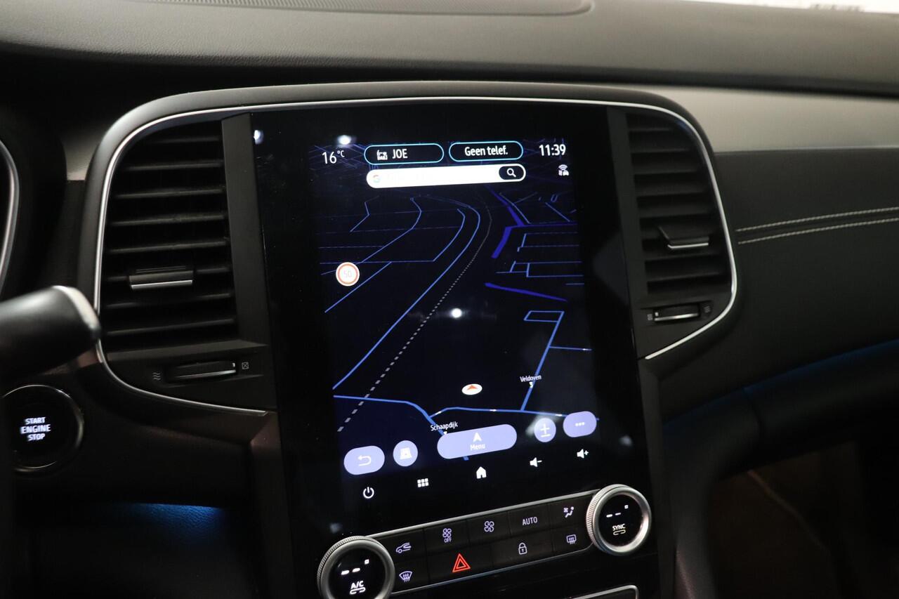 Renault TALISMAN 1.3 TCe Business Intens | Stuur & Stoelverwarming | Trekhaak | Camera | Climate control | Navigatie | AppleCarplay AndroidAuto | LED koplampen |