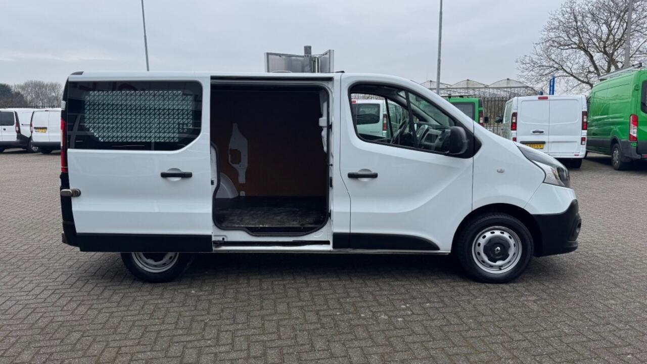 Renault TRAFIC 1.6 DCI 70KW 95PK EURO 6 AIRCO/ CRUISE CONTROL/ NAVIGATIE/ PARKE